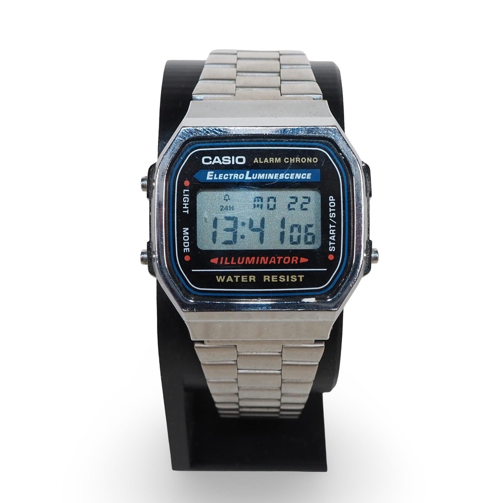 Casio A168 Module 3298 Illuminator Digital Watch Silver Stainless Steel Retro